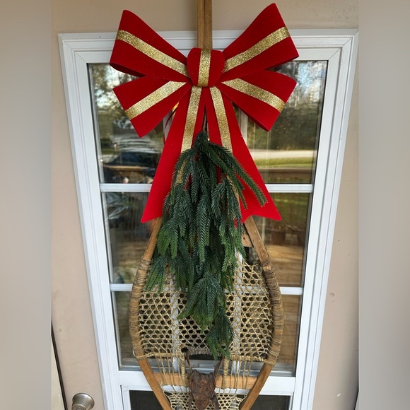 NEW Antique Snowshoe Wreath wall Customizable 1 single or 2 set winter Christmas - Picture 4 of 16